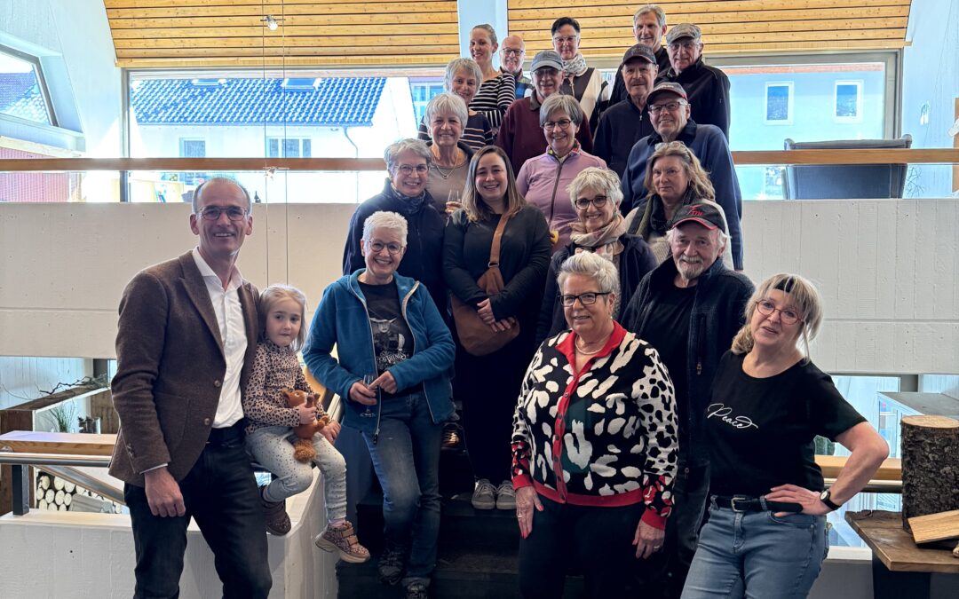 Engagierte helfende Hände gesucht: Werde Teil der Ausstellung „ZeitgeschichteN“ in Schonach!
